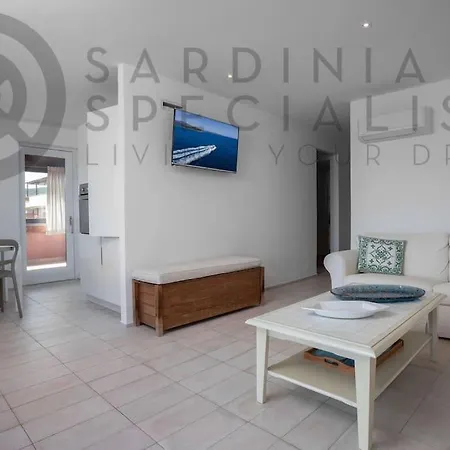 Casa La' Apartment *